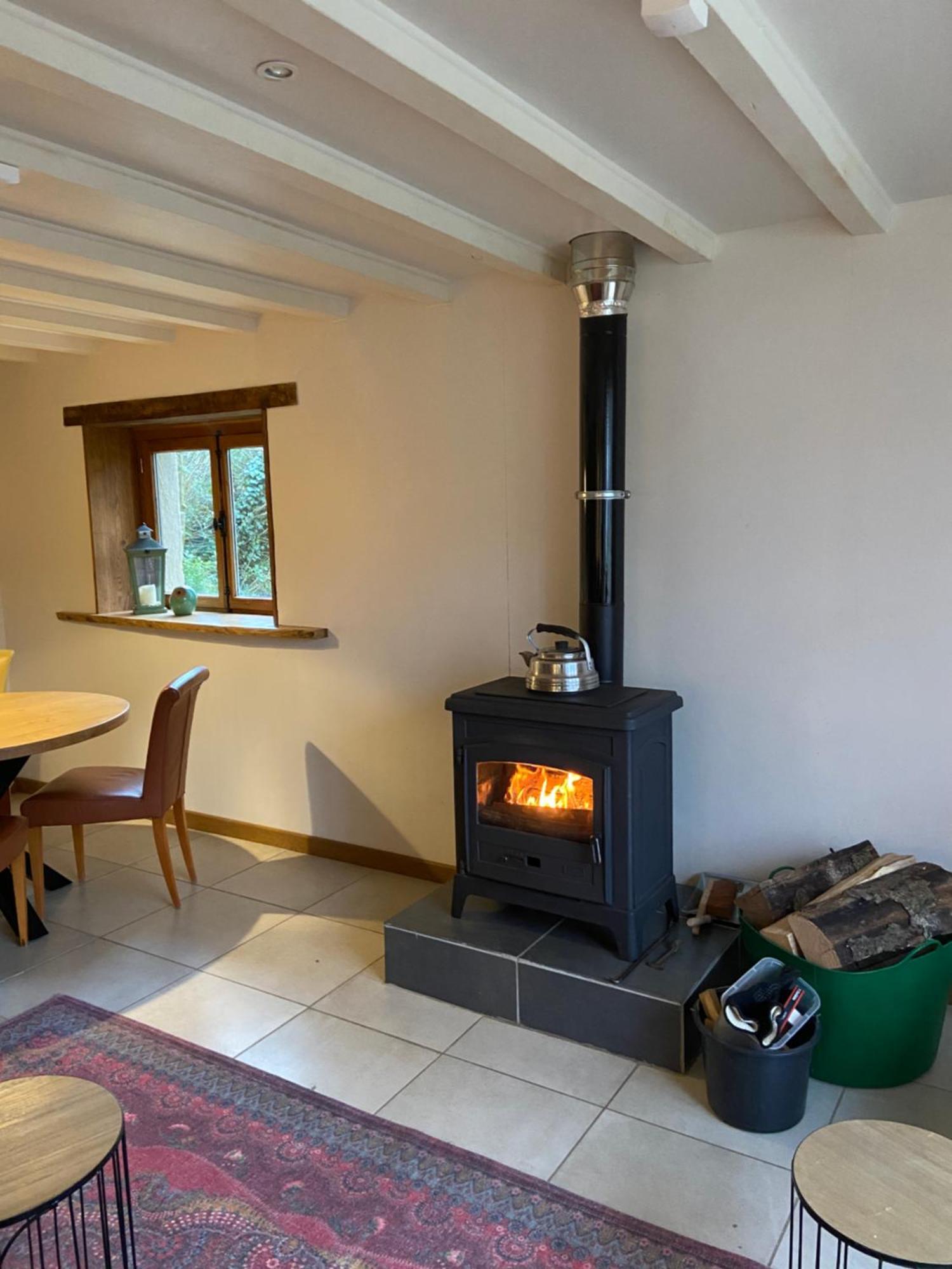 Gite Le Matou Roux Isle-et-Bardais Exterior photo